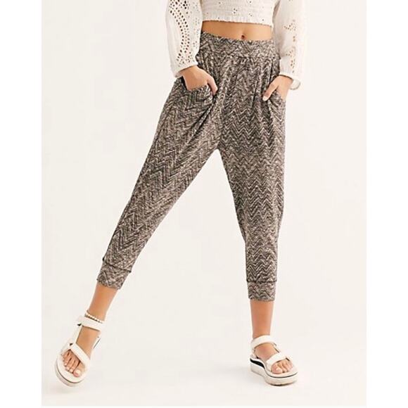 NWT Free People Harlow Harem Knit joggers sz. Medium - green, black, white woven